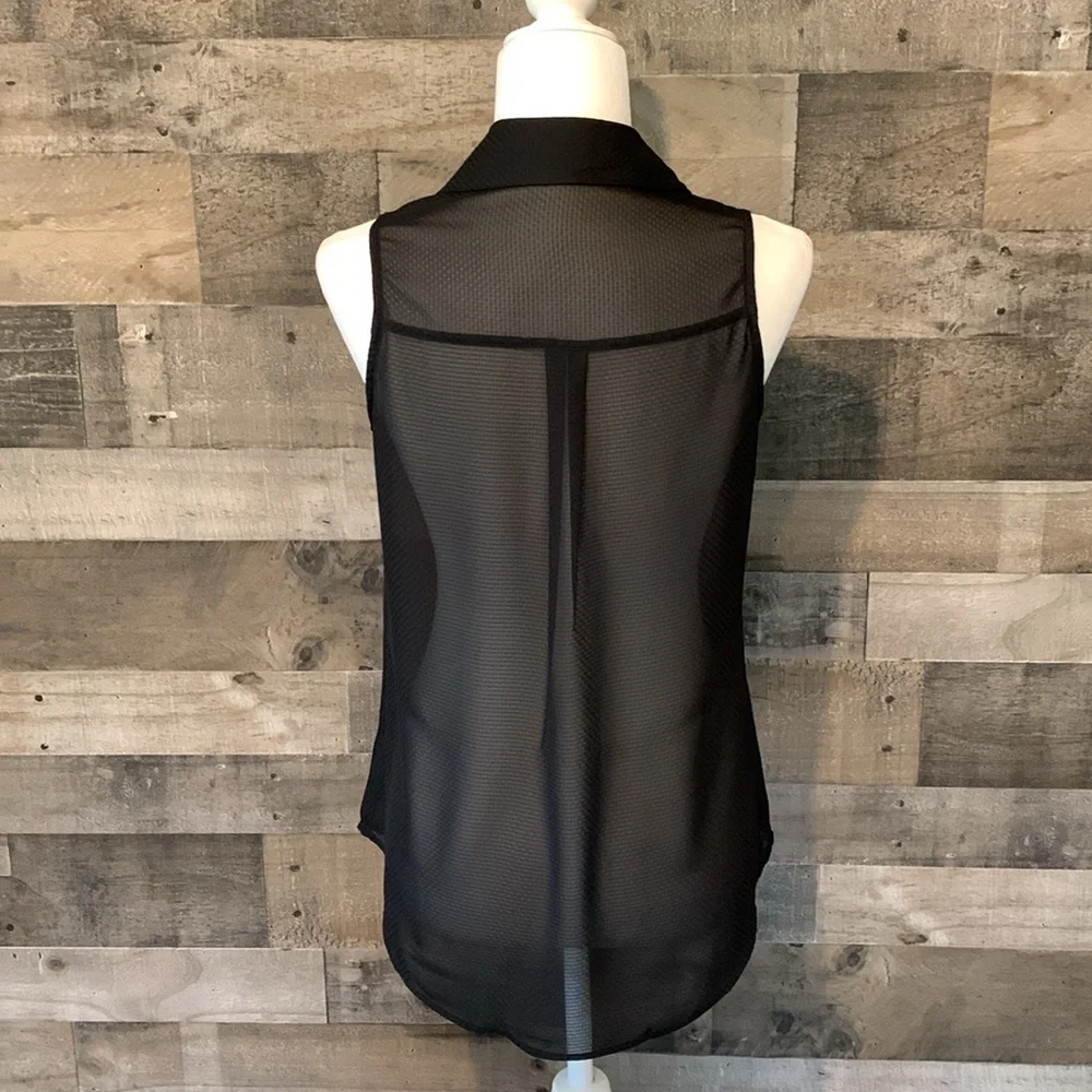 Express Original Fit Sleeveless Portofino Shirt - Picture 2 of 16